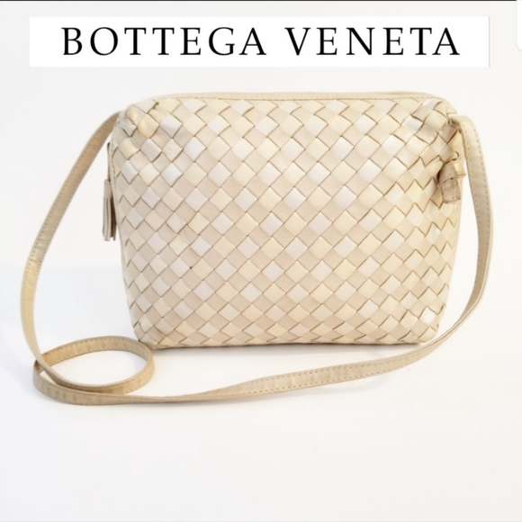 Bottega Veneta Handbags - Bottega Veneta Intrecciato Woven Leather  Bag